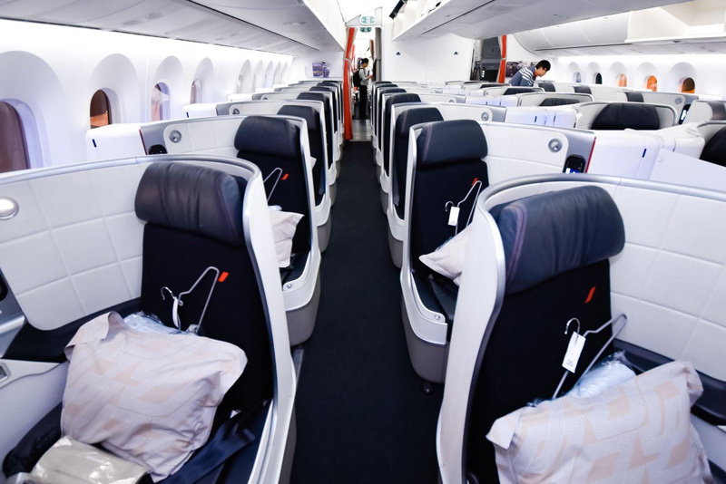 巴黎商务舱机票